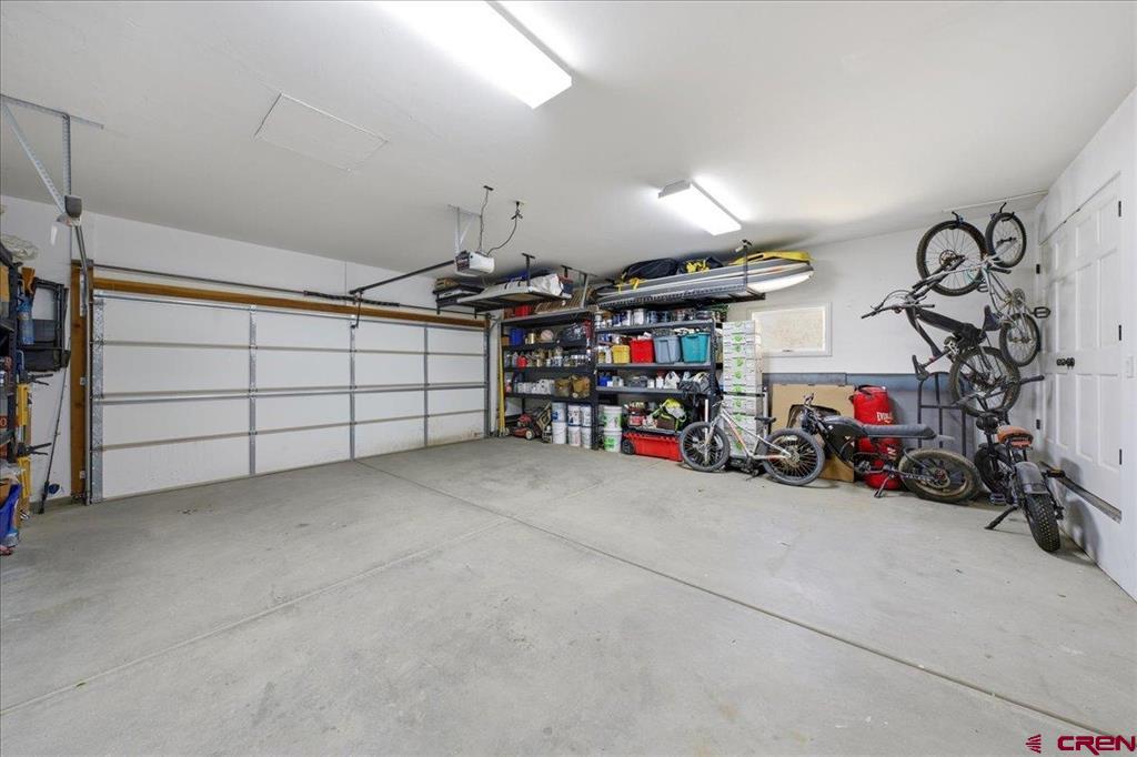 320 S Amelia Street Property Photo 33