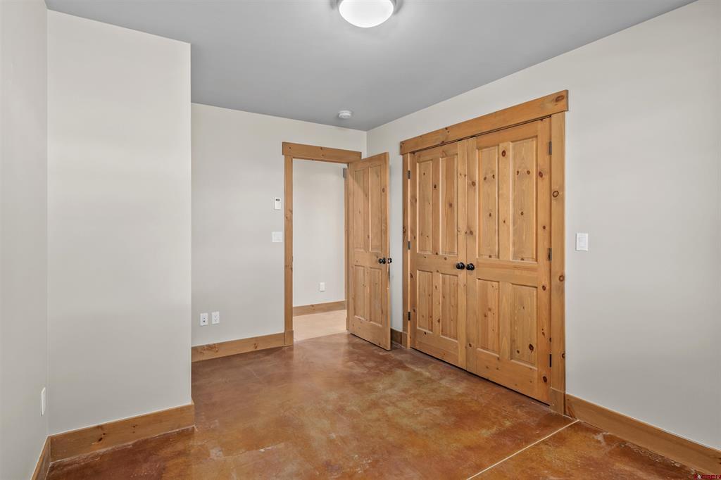 137 Larkspur Loop Property Photo 28