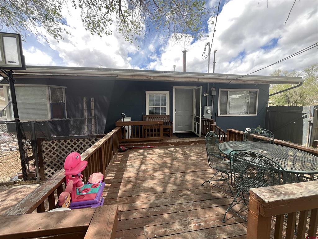204 S Chestnut Street Property Photo 27