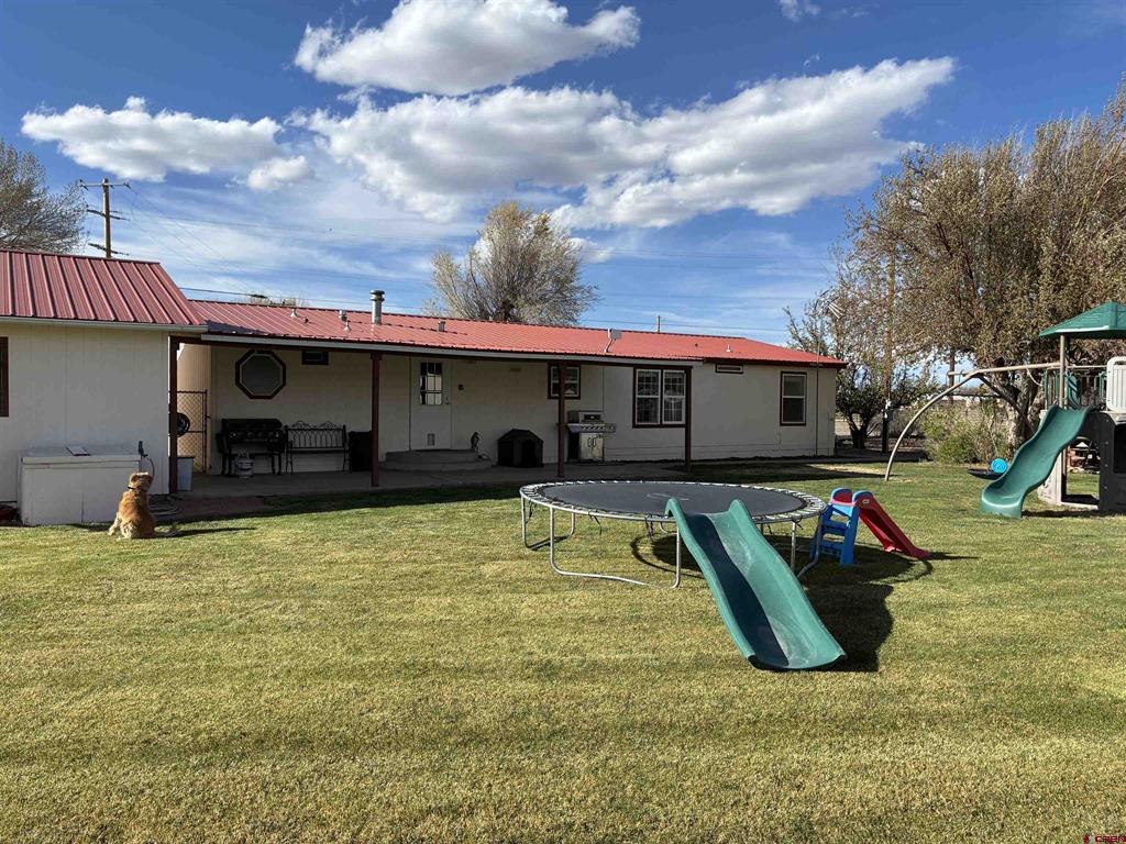 826 Peterson Street Property Photo 4