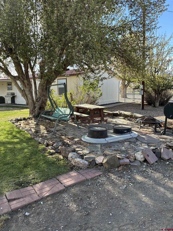 826 Peterson Street Property Photo 8