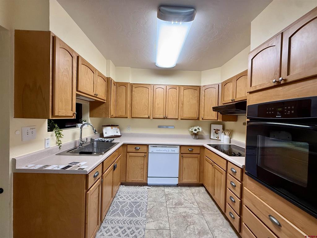 402 S Park Street Property Photo 12