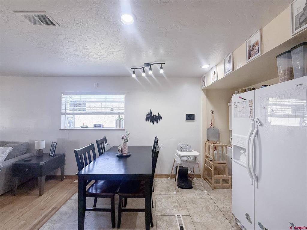 402 S Park Street Property Photo 16