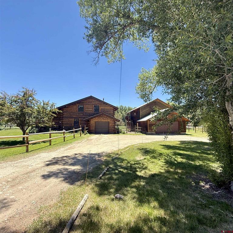 1709 W Tomichi Avenue Property Photo 1