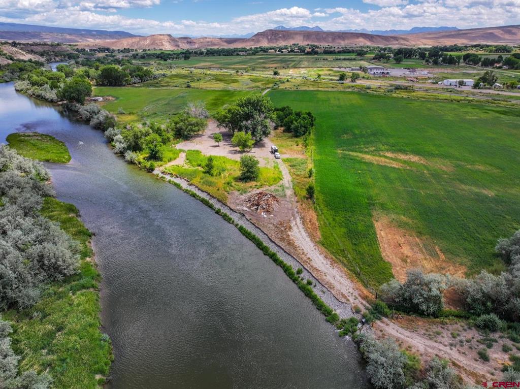 20987 Highway 92 Property Photo 16