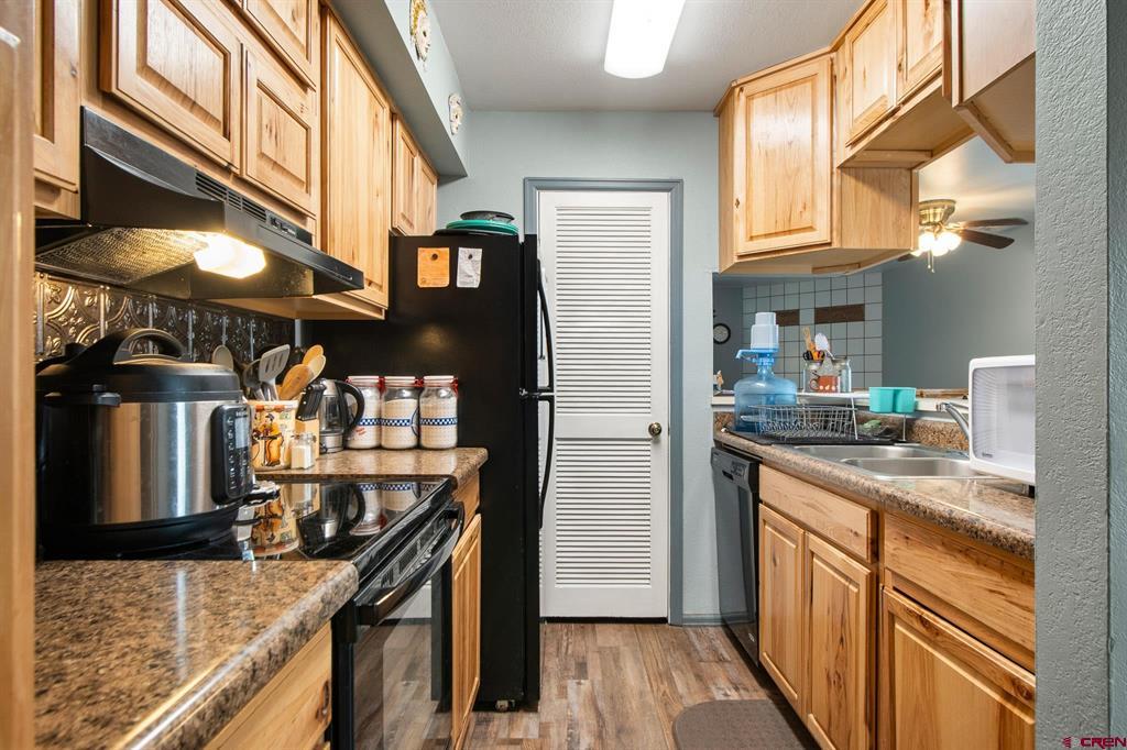 261 Coventry Court Property Photo 6