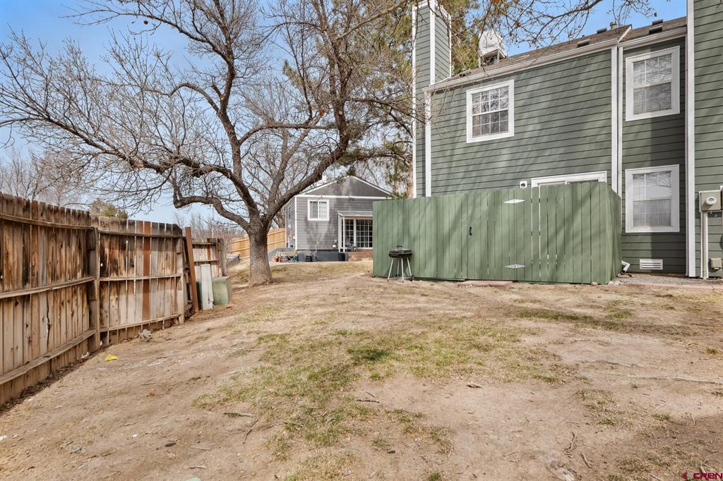 261 Coventry Court Property Photo 23