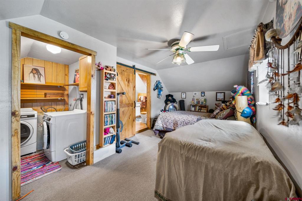 664 Greene Property Photo 8