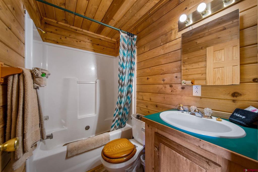664 Greene Property Photo 19