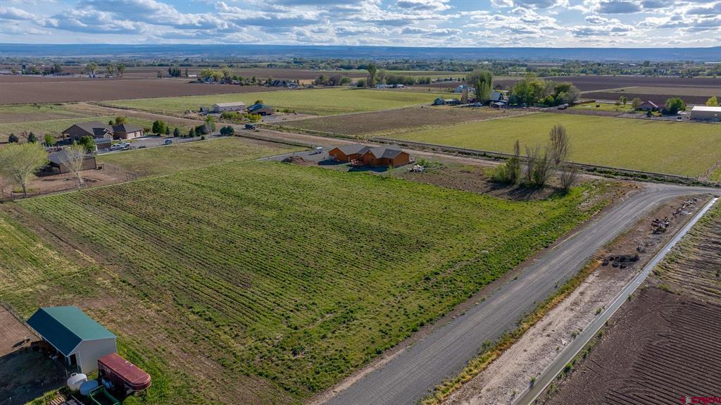 17093 Atlas Lane Property Photo 3