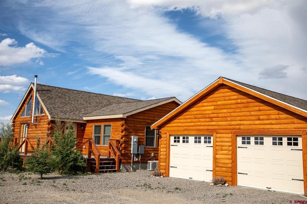17093 Atlas Lane Property Photo 4