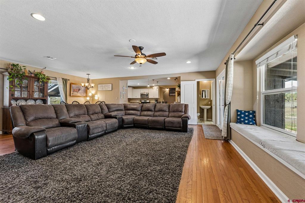 3355 County Road 309a Property Photo 9