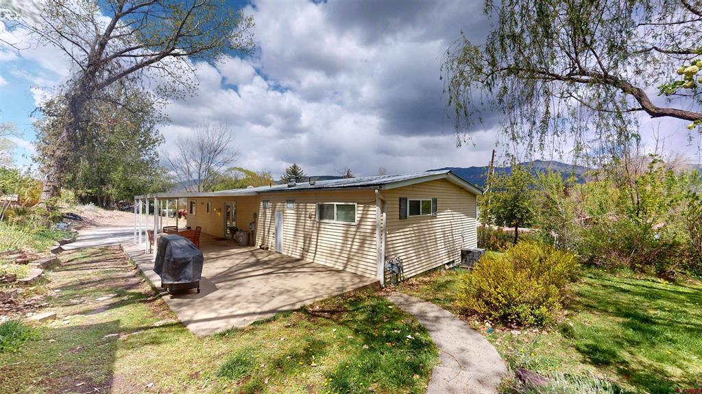 100 Rio Grande Avenue Property Photo 4