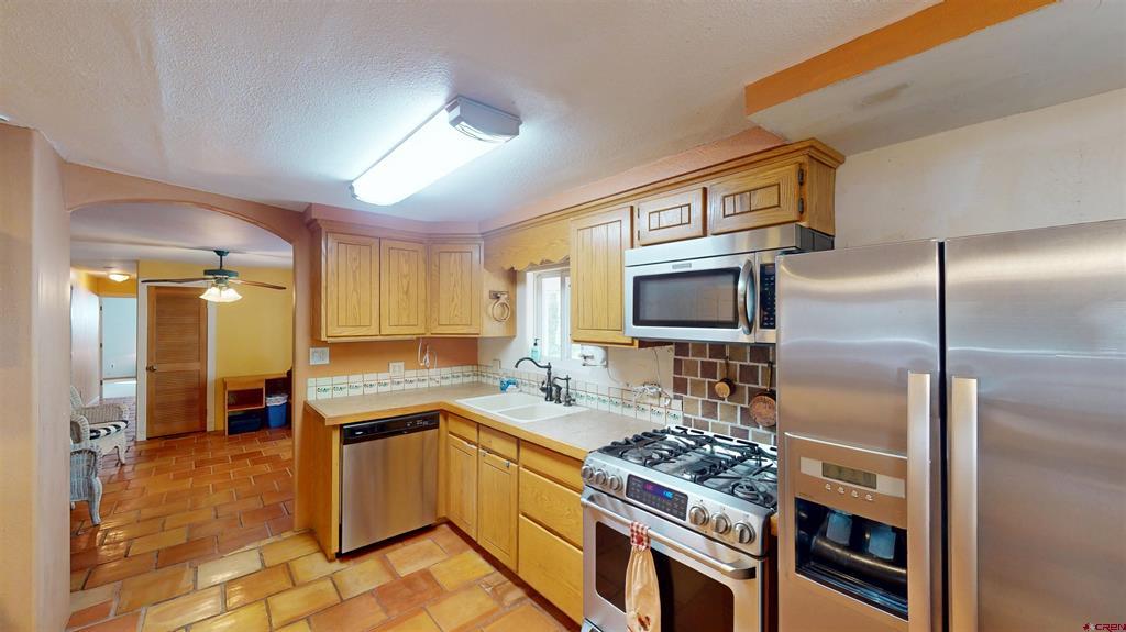 100 Rio Grande Avenue Property Photo 13
