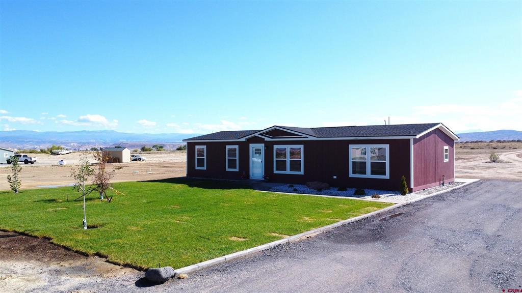 4184 2055 Lane Property Photo 1