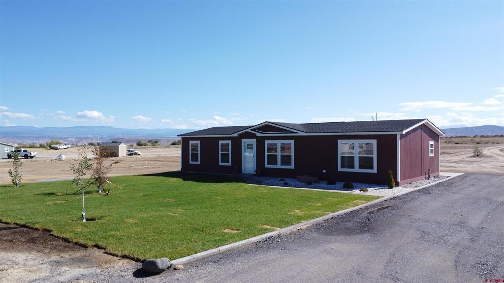 4184 2055 Lane Property Photo 2