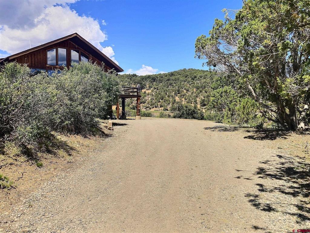 80741 Highway 92 Property Photo 2