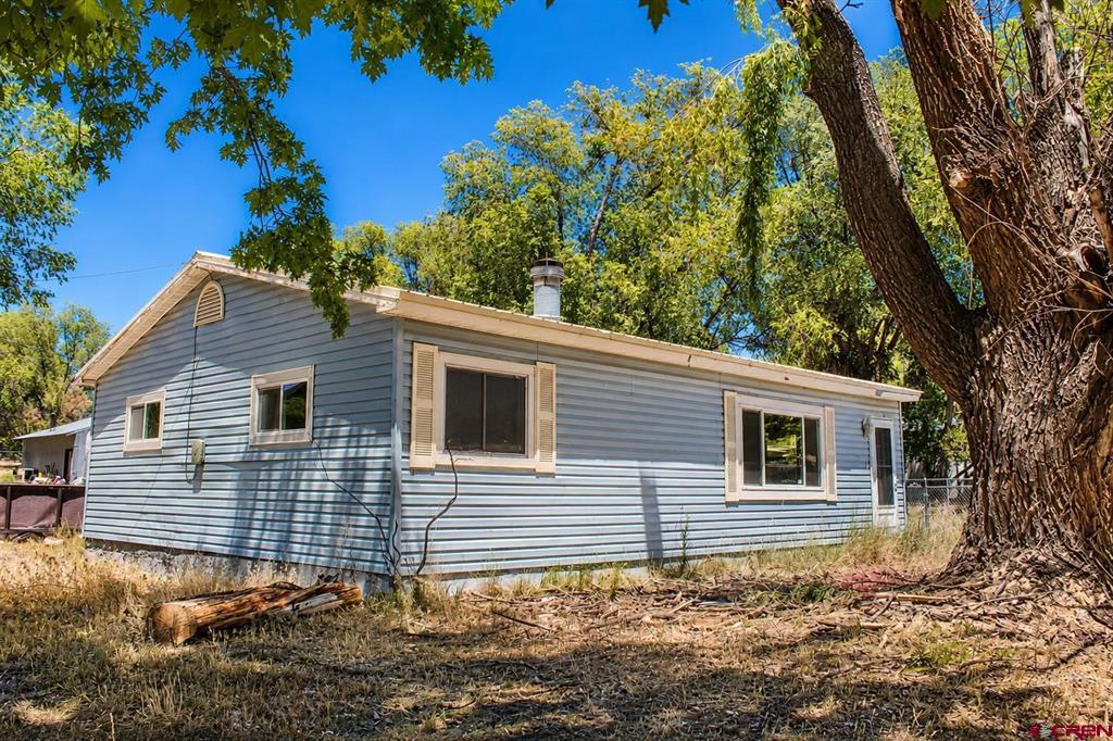 575 W 6th Avenue Property Photo 3
