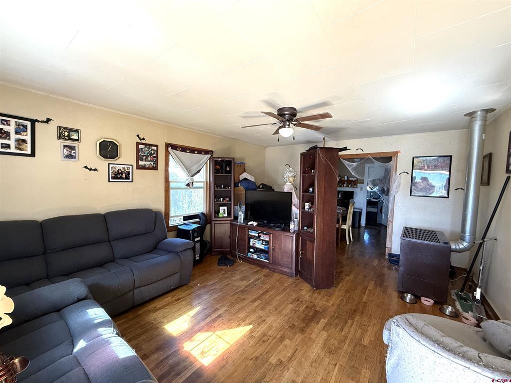 1118 E Main Street Property Photo 11