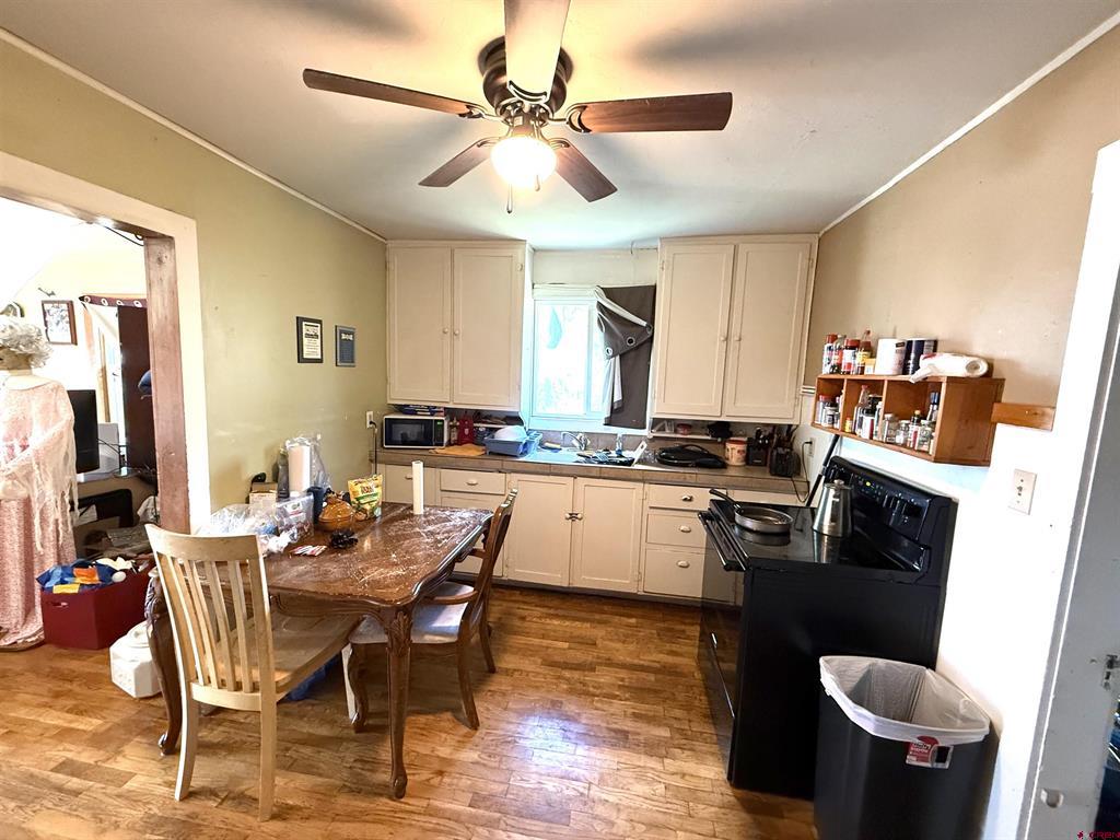 1118 E Main Street Property Photo 12