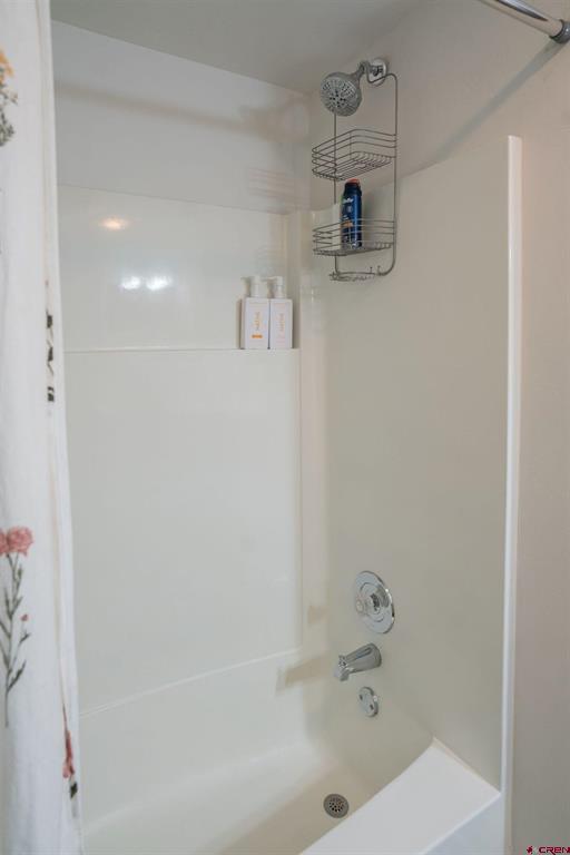 314 N Tamarron Drive Property Photo 17