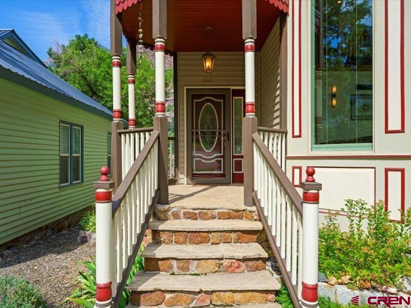 812 4th Street Property Photo 5