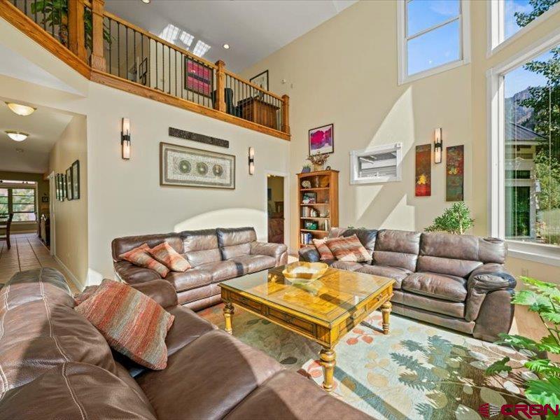 812 4th Street Property Photo 9