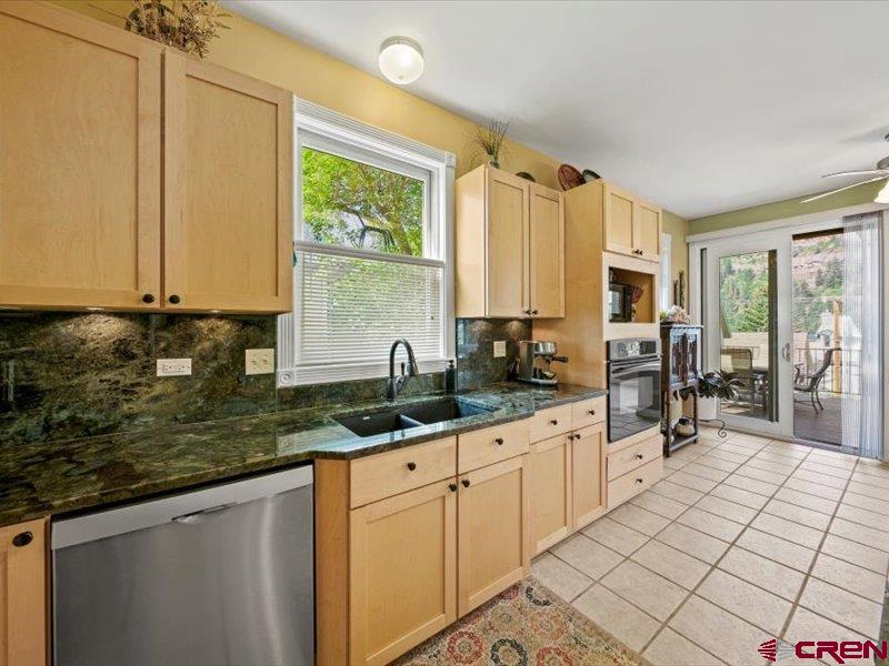 812 4th Street Property Photo 17