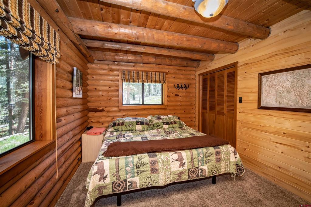 102 Meadowbrook Park Property Photo 31