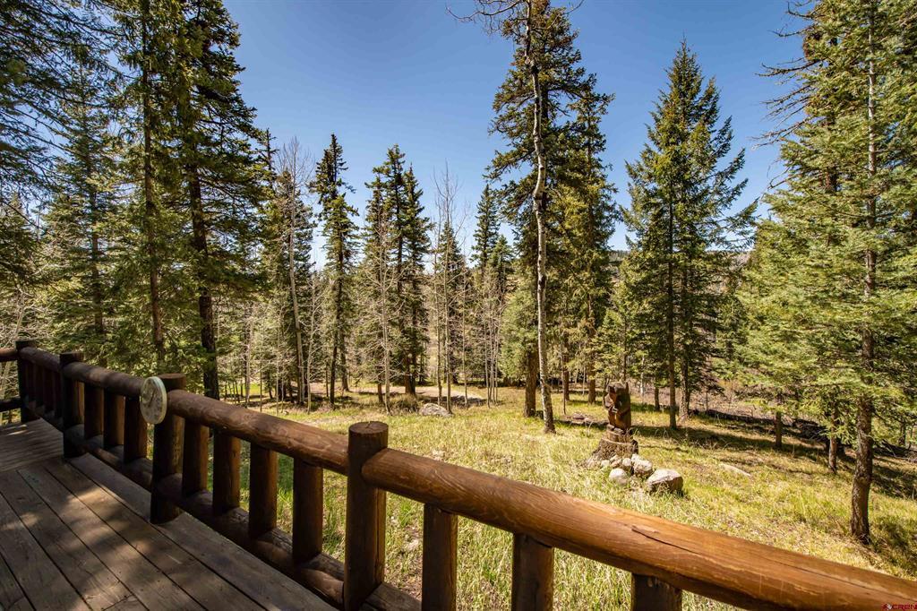 102 Meadowbrook Park Property Photo 33