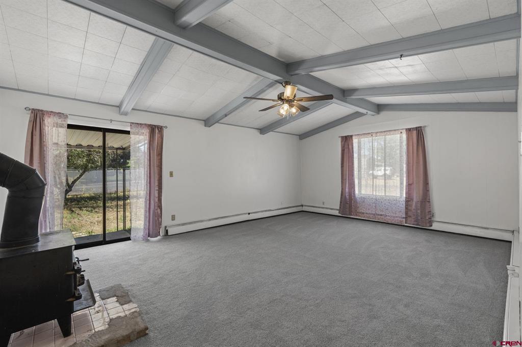 9 W 7th Street Property Photo 4