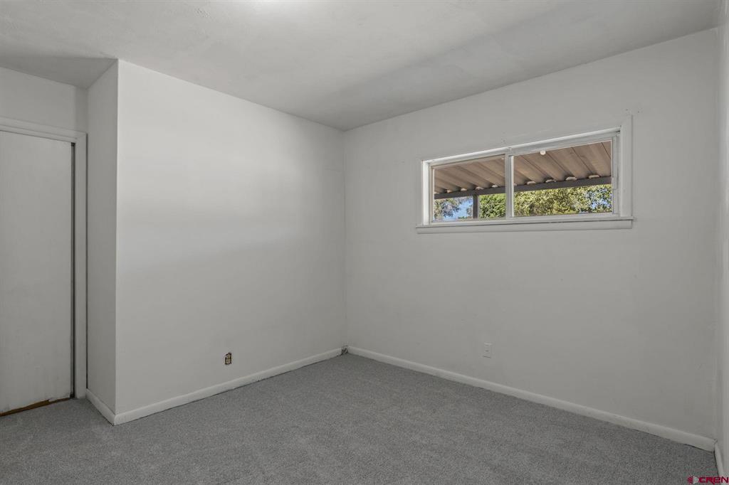 9 W 7th Street Property Photo 19