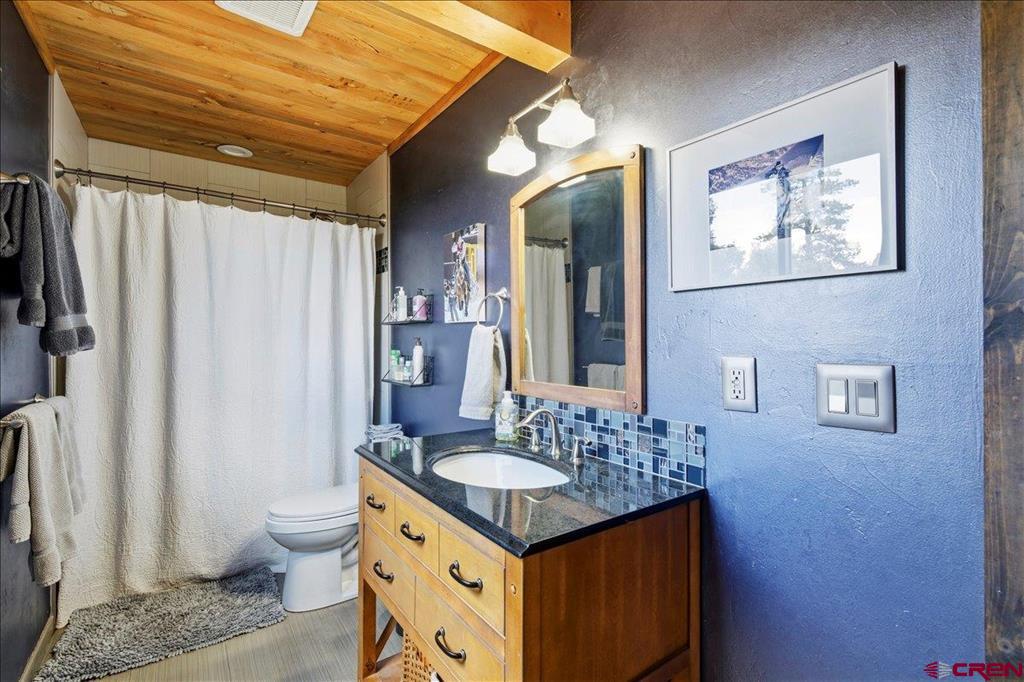 1685 Green Meadows Lane Property Photo 15