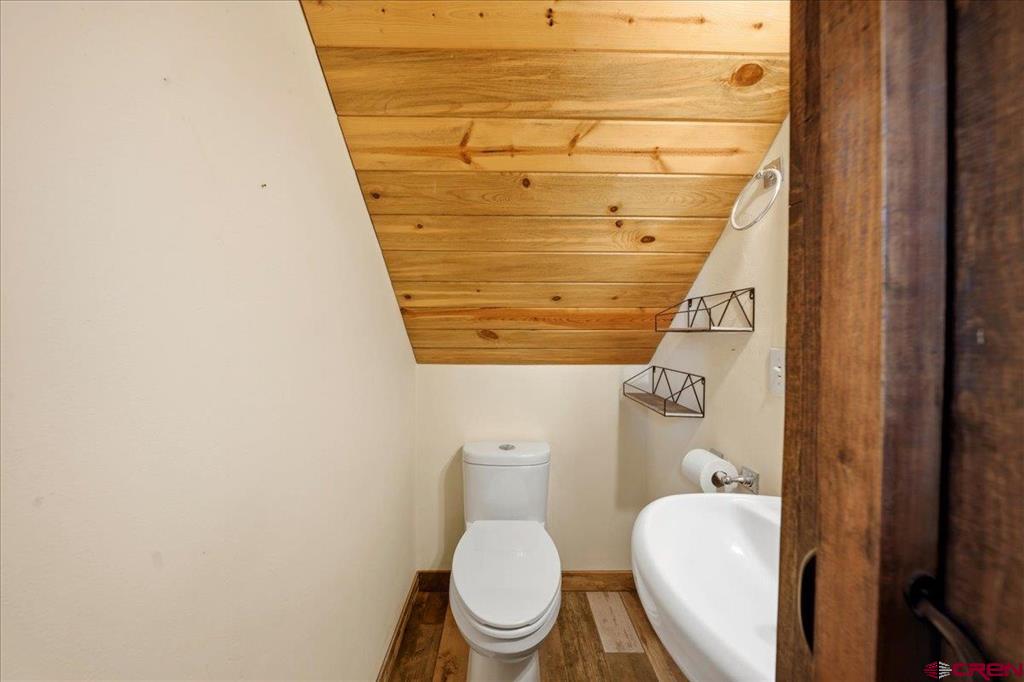 1685 Green Meadows Lane Property Photo 19