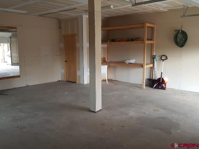 1685 Green Meadows Lane Property Photo 34
