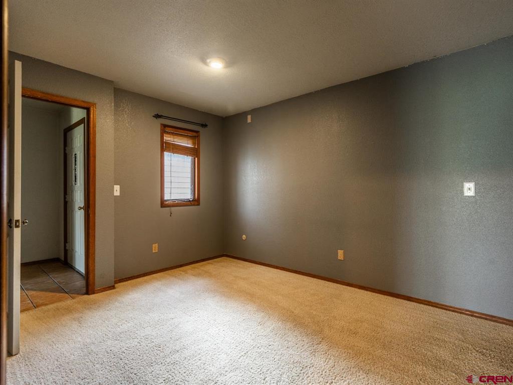 109 Shavano Drive Property Photo 5