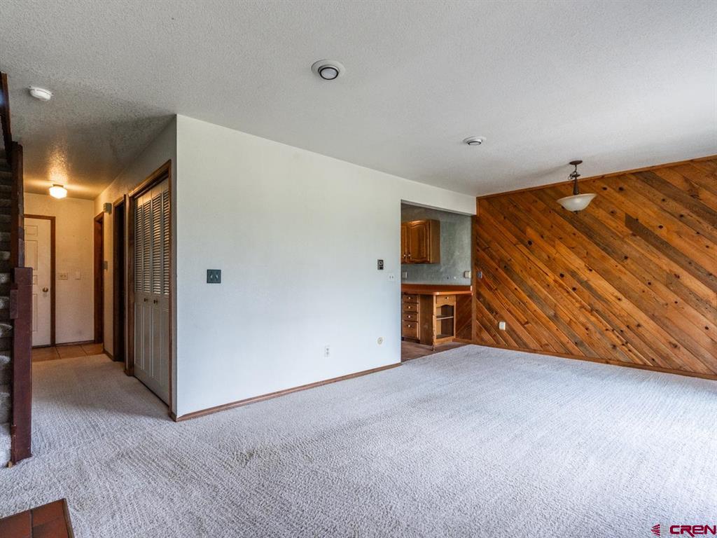 109 Shavano Drive Property Photo 13