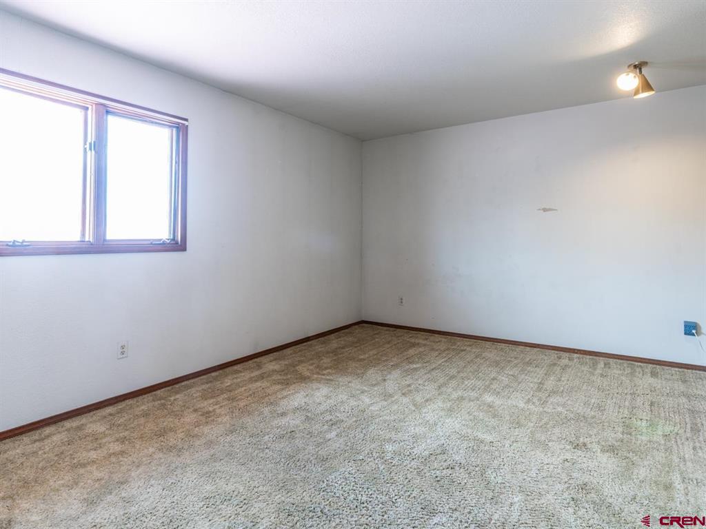 109 Shavano Drive Property Photo 18