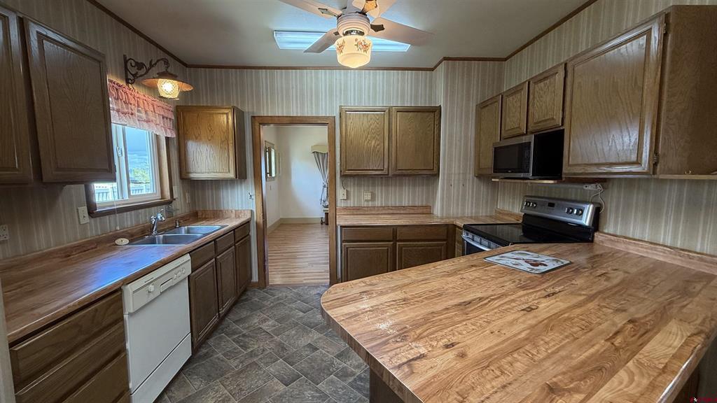 426 S 3rd Street Property Photo 12