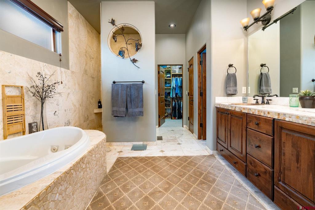 358 High Desert Road Property Photo 15