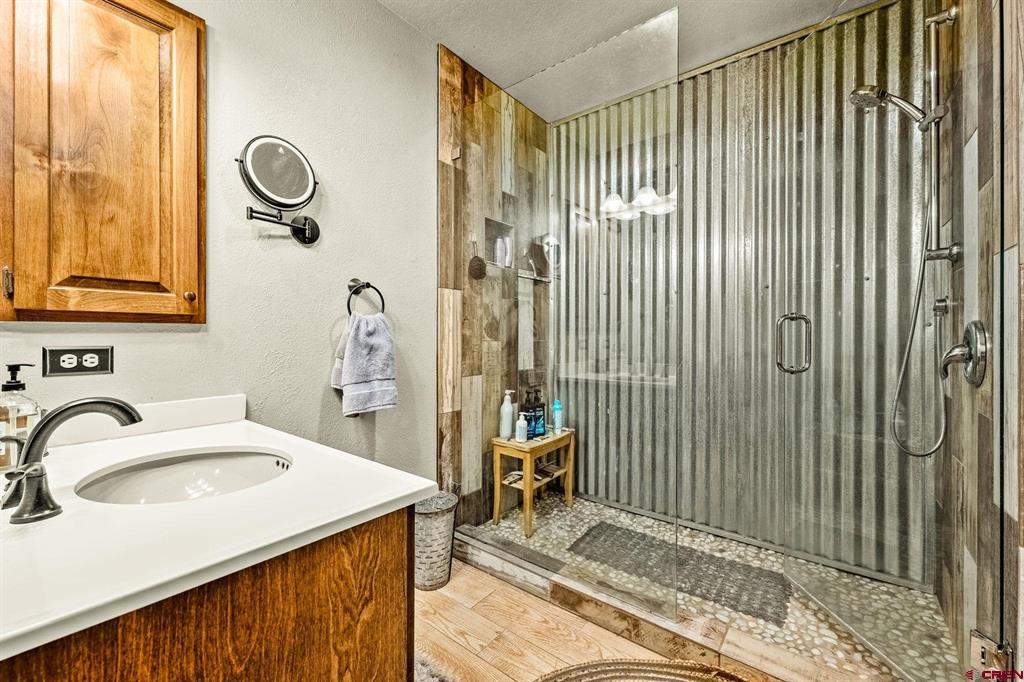 50827 N Highway 550 Property Photo 21