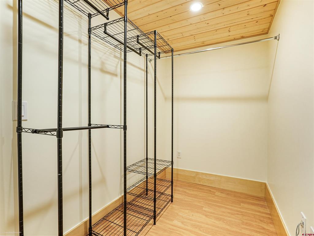 555 Rivergate Lane Property Photo 24