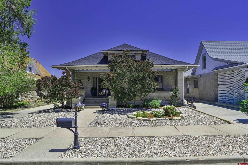 1008 Grant Avenue Property Photo 1