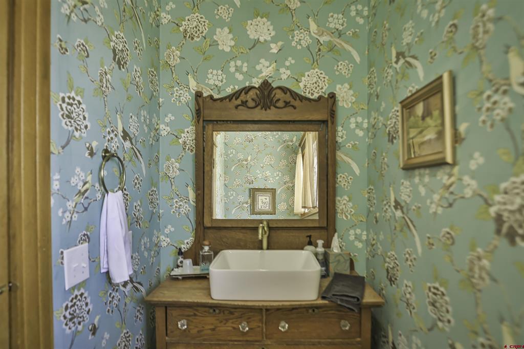 1008 Grant Avenue Property Photo 7
