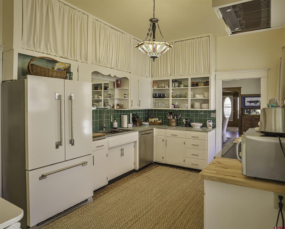 1008 Grant Avenue Property Photo 25
