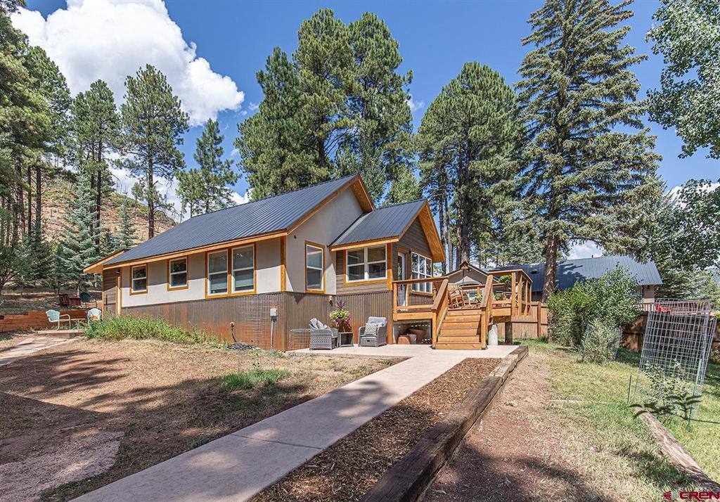 221 Vallecito Drive Property Photo 2