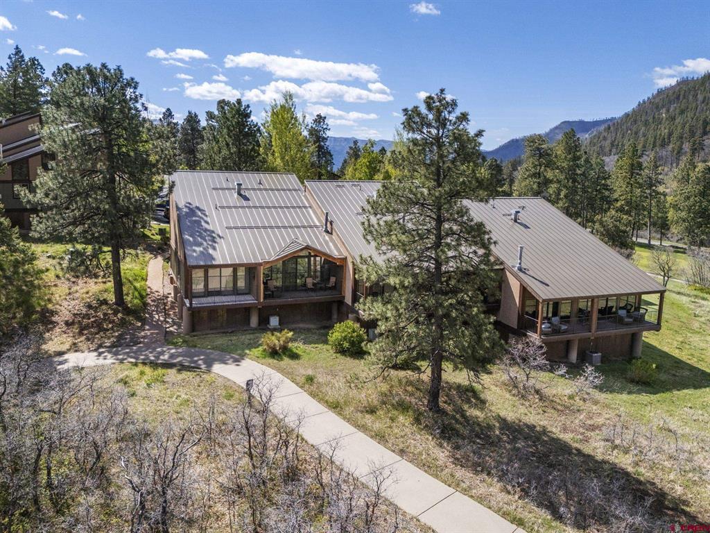 961 N Tamarron Drive Property Photo 40