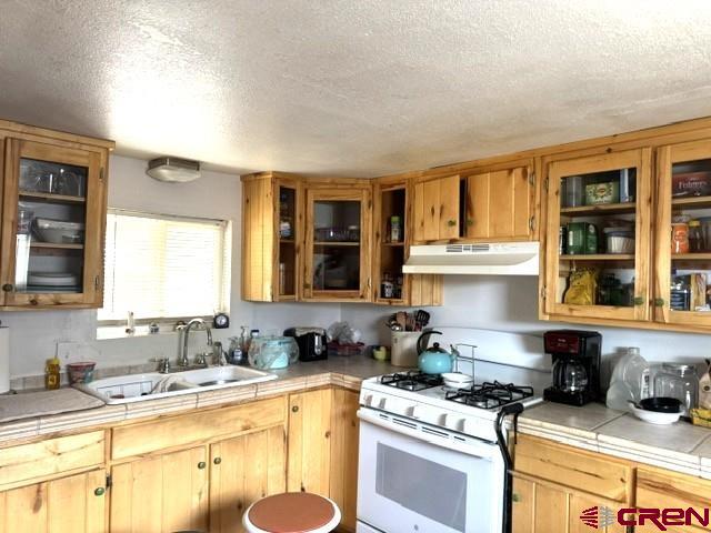 612 S Ash St Property Photo 7