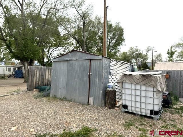 612 S Ash St Property Photo 14