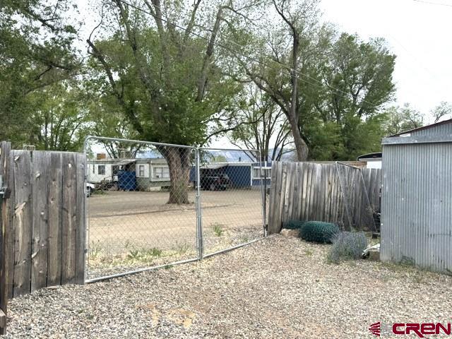 612 S Ash St Property Photo 16